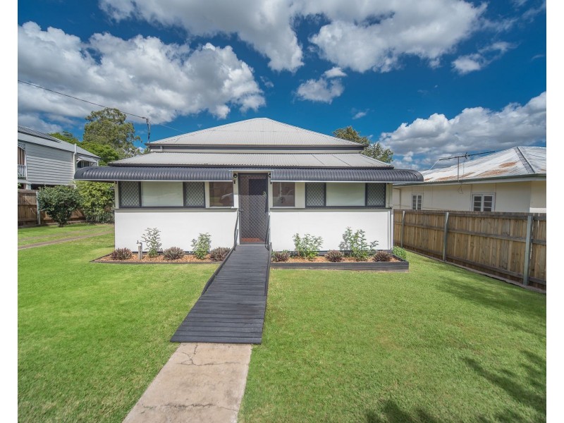 17 Eaglesfield Street, Beaudesert QLD 4285