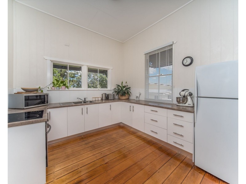 17 Eaglesfield Street, Beaudesert QLD 4285