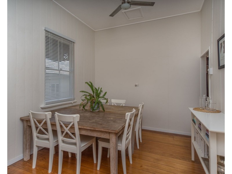 17 Eaglesfield Street, Beaudesert QLD 4285