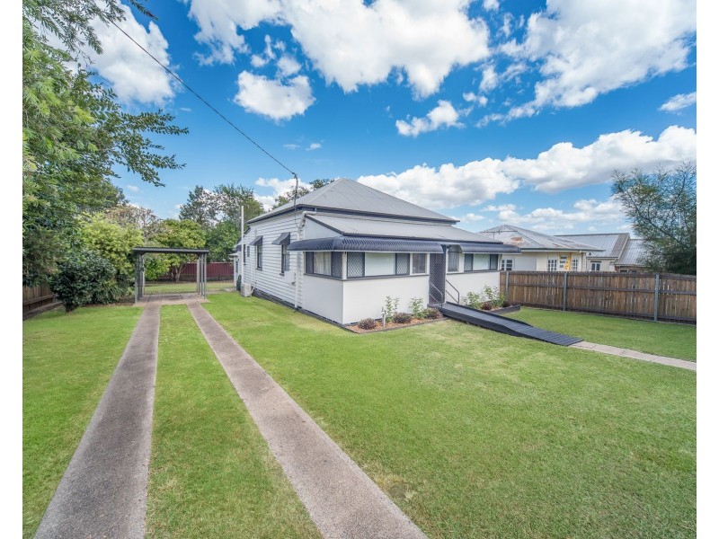 17 Eaglesfield Street, Beaudesert QLD 4285