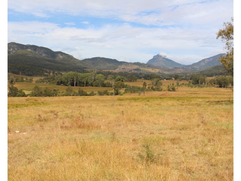 666 Upper Logan Road, Mount Barney QLD 4287