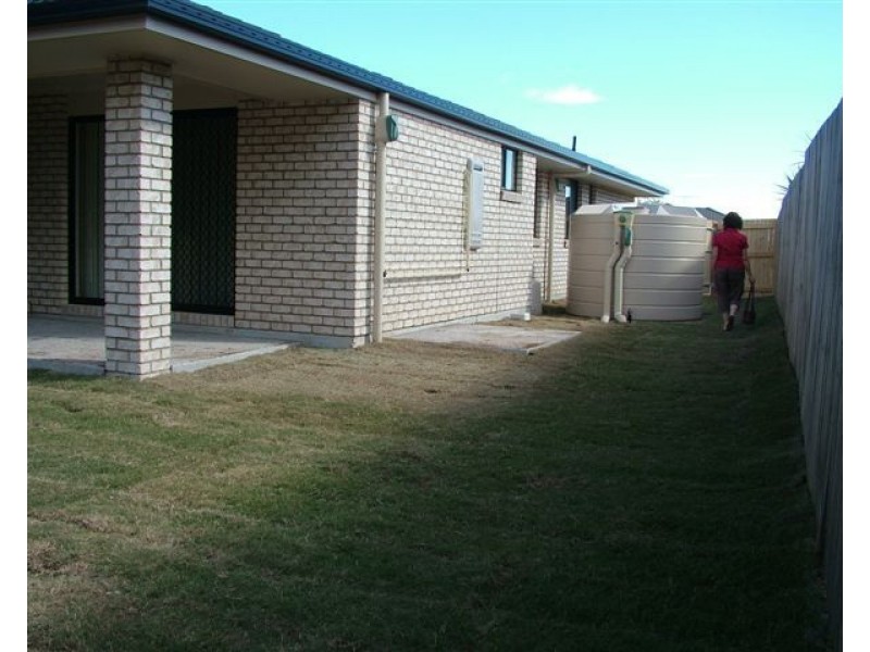 16 Hillside Crescent, Beaudesert QLD 4285