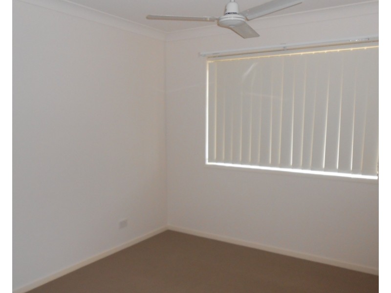 16 Hillside Crescent, Beaudesert QLD 4285