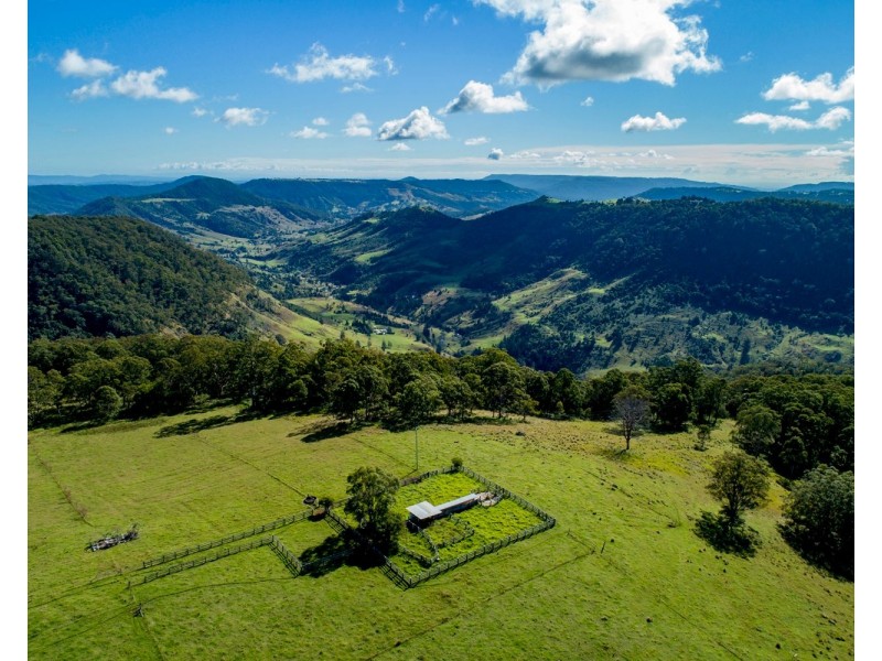 320 Tabletop Road, Canungra QLD 4275