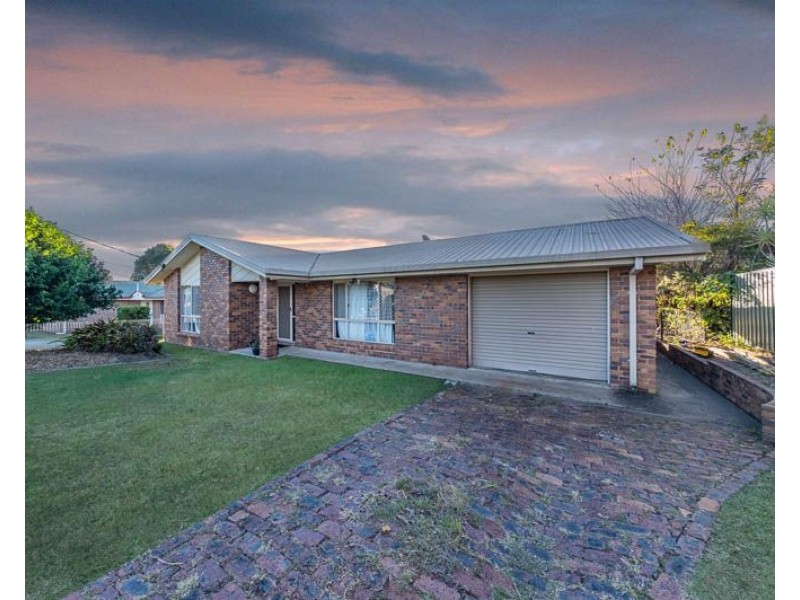 32 Buchanan Street, Beaudesert QLD 4285