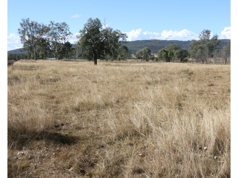 Croftby QLD 4310