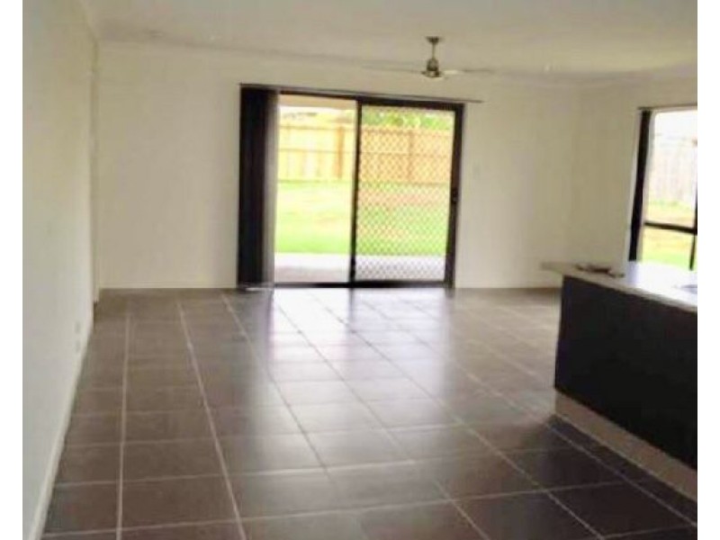 4 Emory Court, Beaudesert QLD 4285