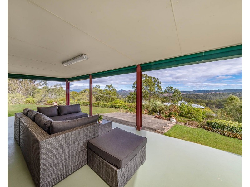 47-51 White Place, Kooralbyn QLD 4285