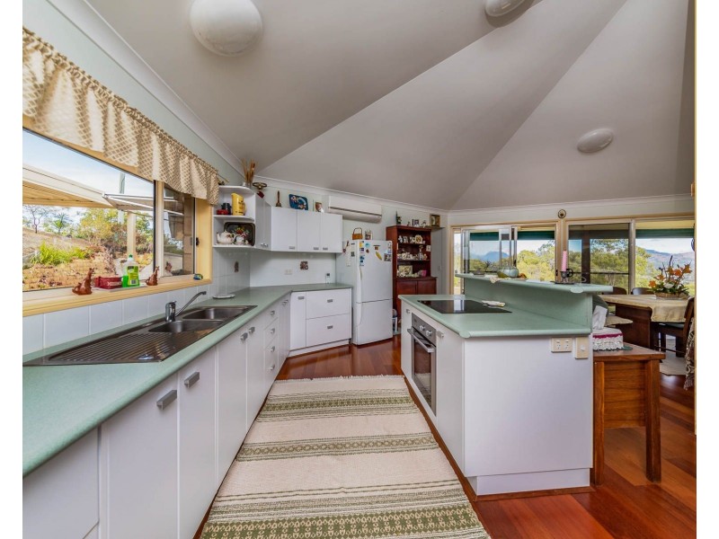 47-51 White Place, Kooralbyn QLD 4285