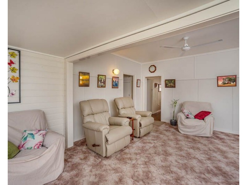 6 Arthur Street, Beaudesert QLD 4285