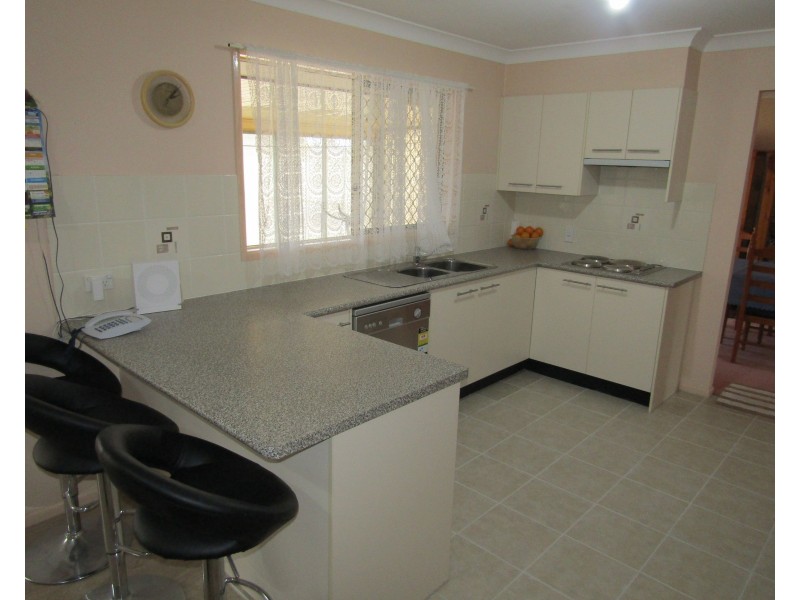 38-40 Russell Court, Cedar Grove QLD 4285