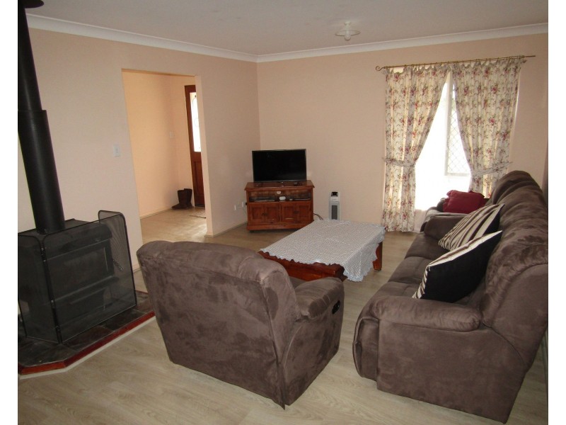 38-40 Russell Court, Cedar Grove QLD 4285