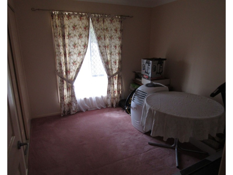 38-40 Russell Court, Cedar Grove QLD 4285