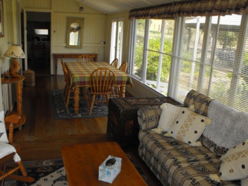 228 Oaky Creek Road, Innisplain QLD 4285