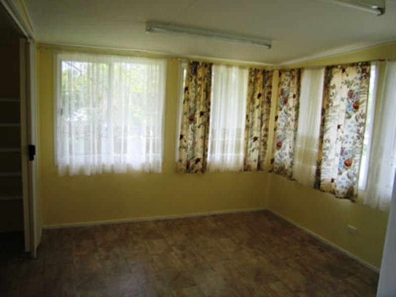 2 Lane Street, Beaudesert QLD 4285