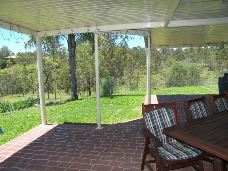 32 Barker Place, Kooralbyn QLD 4285