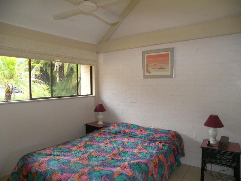 Unit 1045 Wimbledon Villas, 2-28 Yulgibar Close, Kooralbyn QLD 4285