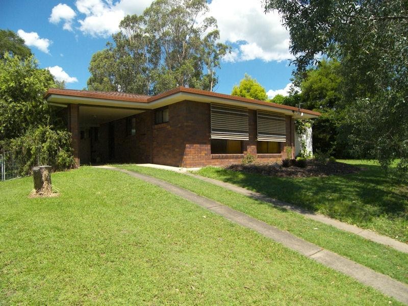 10 Brooklands Drive, Beaudesert QLD 4285