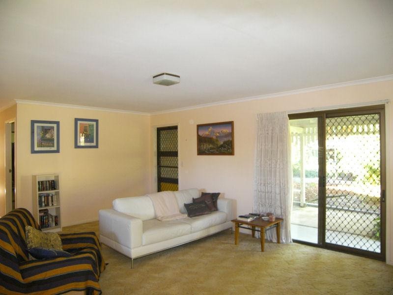 10 Brooklands Drive, Beaudesert QLD 4285