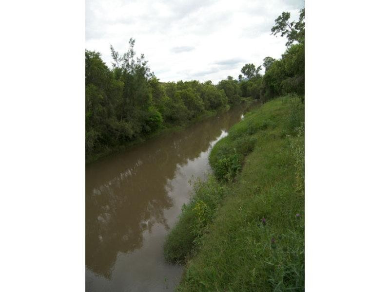 Laravale QLD 4285