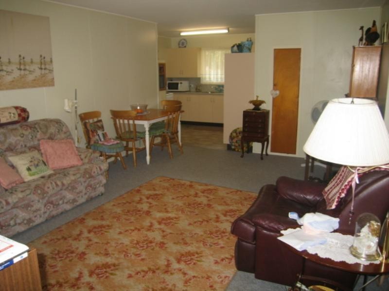 8 Cavell Avenue, Beaudesert QLD 4285