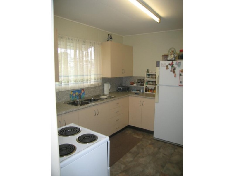 8 Cavell Avenue, Beaudesert QLD 4285