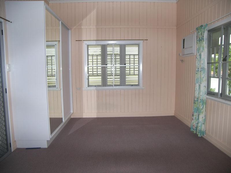 16 Anna Street, Beaudesert QLD 4285