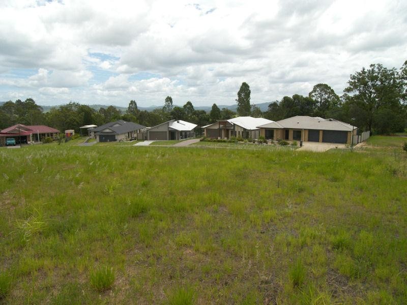8 Tequesta Drive, Beaudesert QLD 4285
