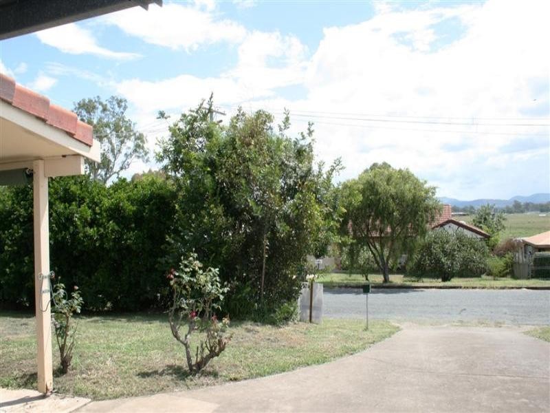 13 Cedar Drive, Beaudesert QLD 4285