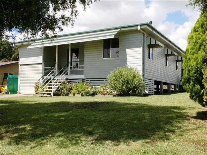 8 Cavell Avenue, Beaudesert QLD 4285