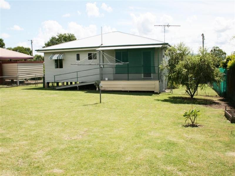 8 Cavell Avenue, Beaudesert QLD 4285
