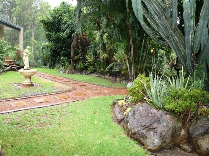 101 Vonda Youngman Drive, Tamborine QLD 4270