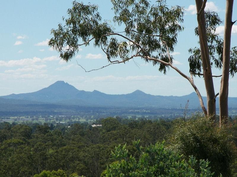 150 Brooklands Drive, Beaudesert QLD 4285