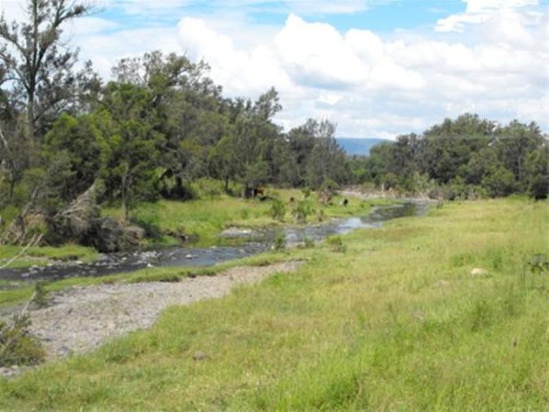 916 Tarome Road, Aratula QLD 4309