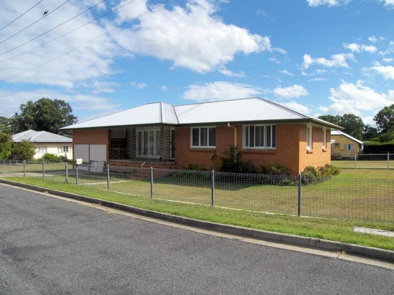 14 Lane Street, Beaudesert QLD 4285