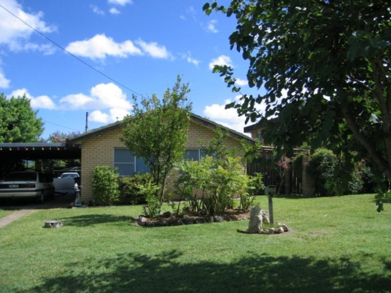 24 Buchanan Street, Beaudesert QLD 4285