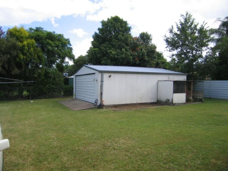 24 Buchanan Street, Beaudesert QLD 4285