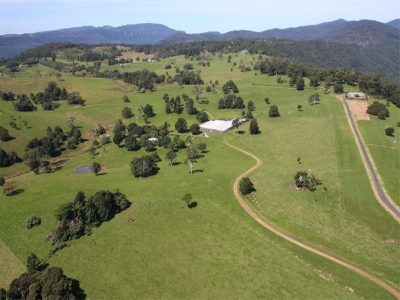 58 Mackenzie Road, Beechmont QLD 4211
