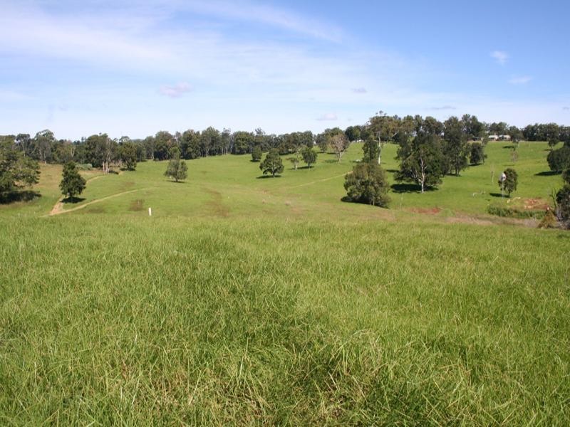 58 Mackenzie Road, Beechmont QLD 4211