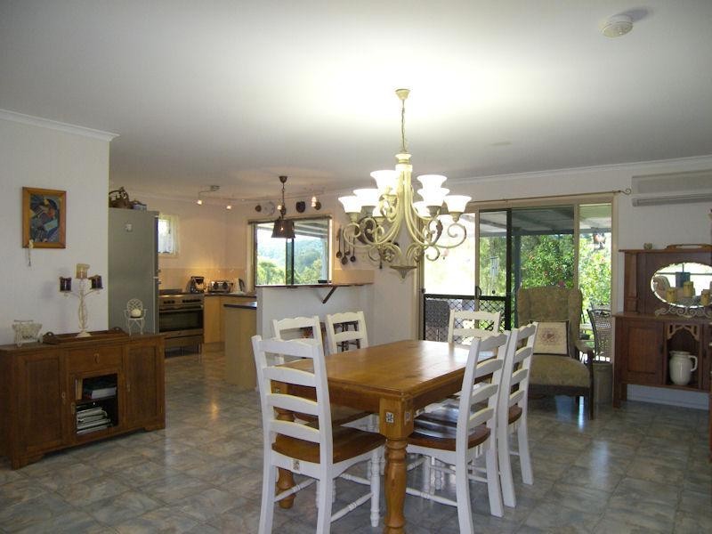 23 Clarke Place, Kooralbyn QLD 4285