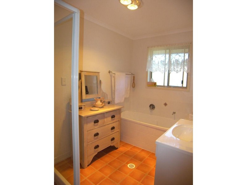 23 Clarke Place, Kooralbyn QLD 4285