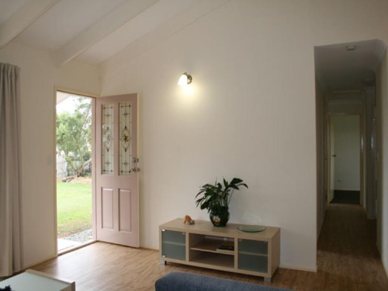 8 Orchid Drive, Beaudesert QLD 4285