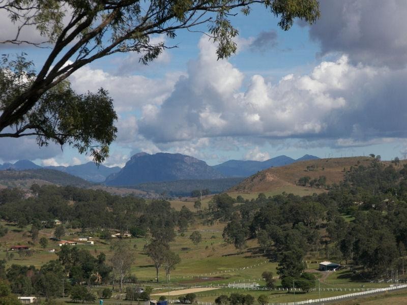 91 Francis Close, Kooralbyn QLD 4285