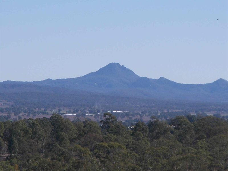 150 Brooklands Drive, Beaudesert QLD 4285