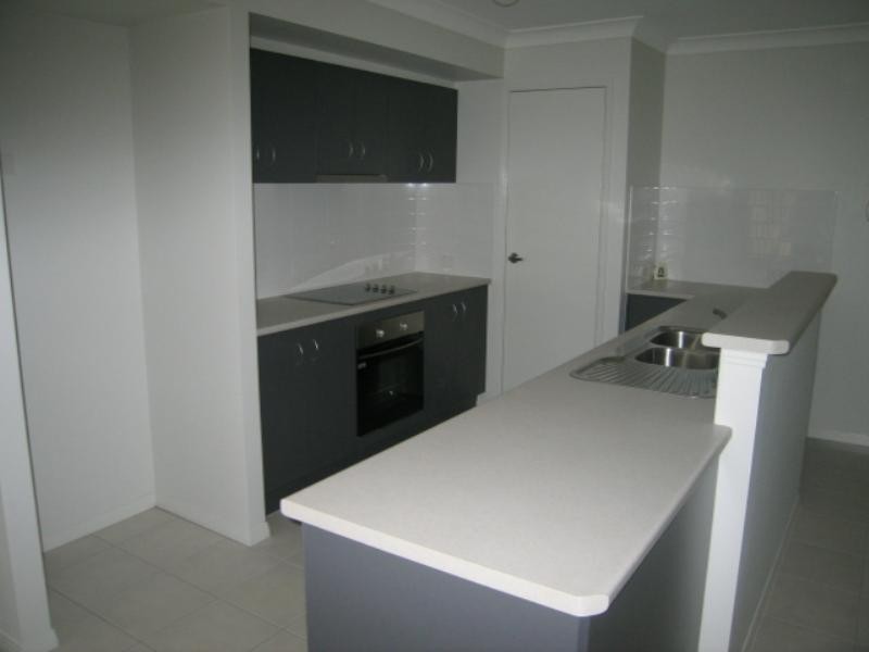 34 Hillside Crescent, Beaudesert QLD 4285