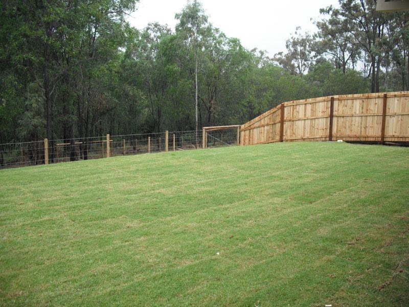 8 Hillside Crescent, Beaudesert QLD 4285