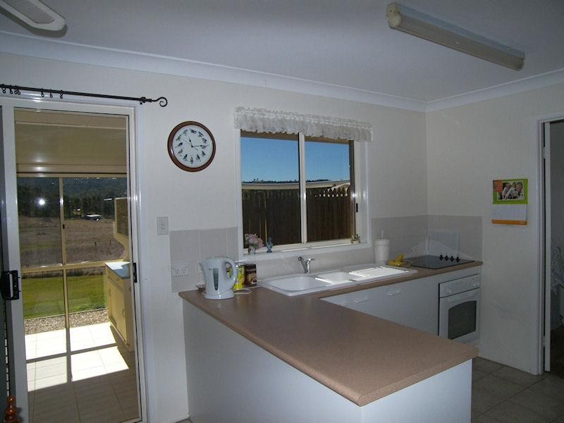 50 Markwell Drive, Kooralbyn QLD 4285