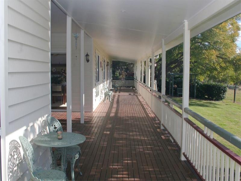 40 Oakey Creek Road, Beaudesert QLD 4285