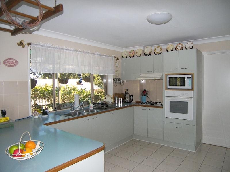 145 Long Road, Tamborine Mountain QLD 4272