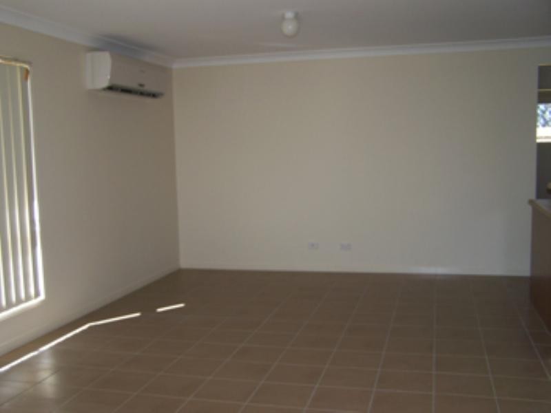 14 Hillside Crescent, Beaudesert QLD 4285